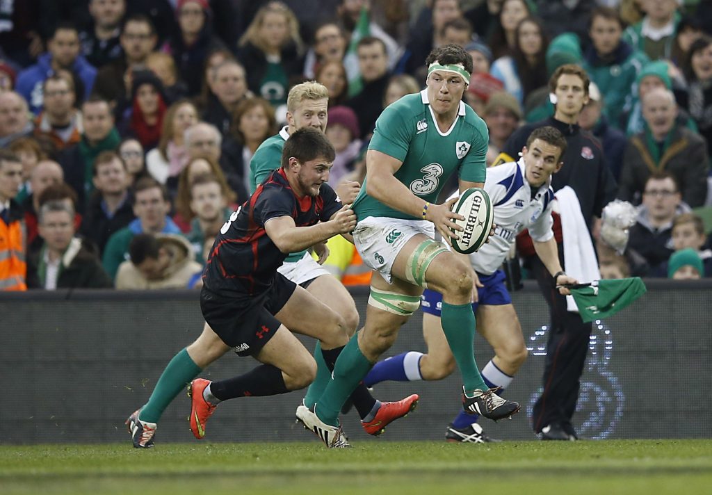 ROBIN COPELAND WORKING IN THE SHADOWS Rugby Players Ireland